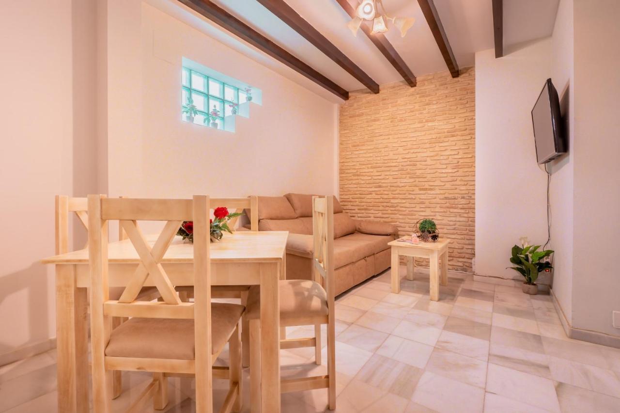 Precioso Apartamento En Triana Sevilla Eksteriør bilde
